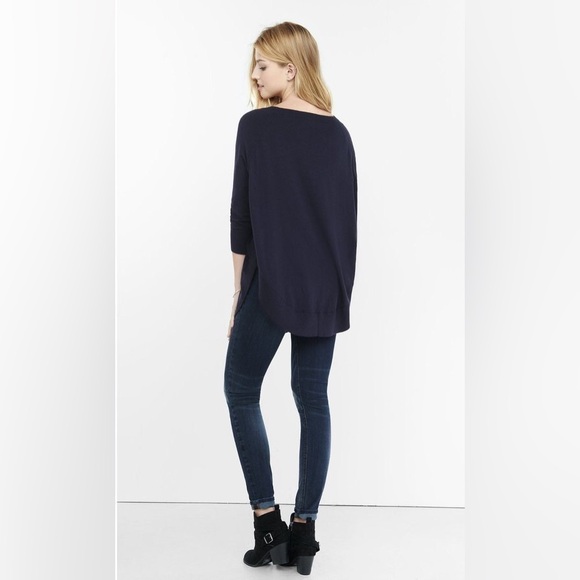 Express Extreme Circle Hem Volume Sleeve Sweater Sz S - Picture 4 of 4